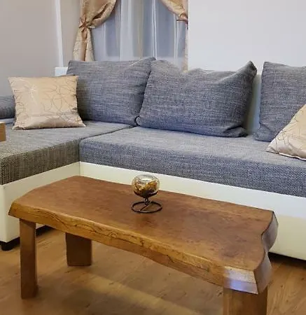 Fiumanka Apartamento *